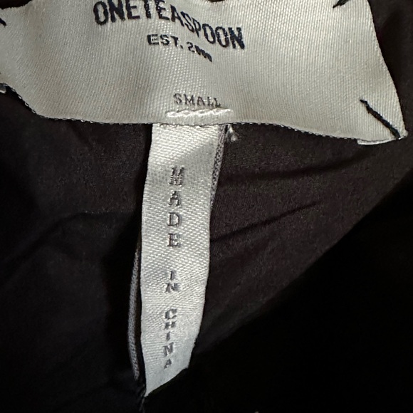 ONE TEASPOON Animal Print Puffer Jacket - Picture 9 of 10